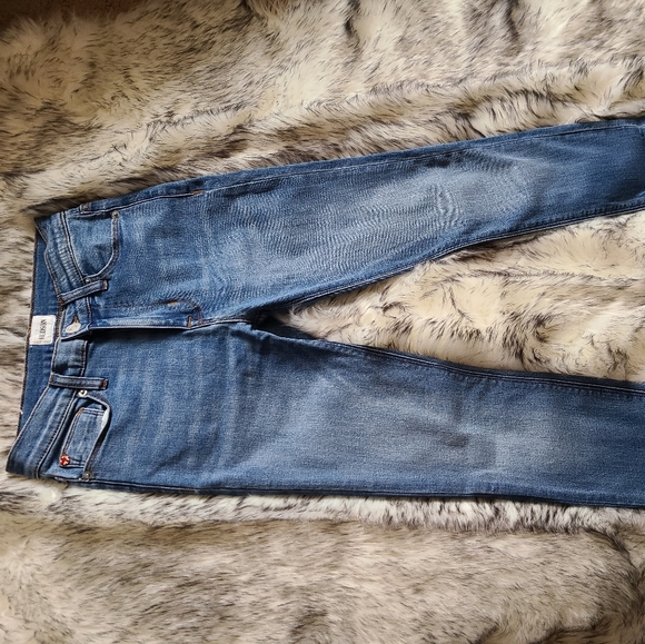 🔴SOLD🔴Hudson High Rise Jeans - Picture 2 of 4